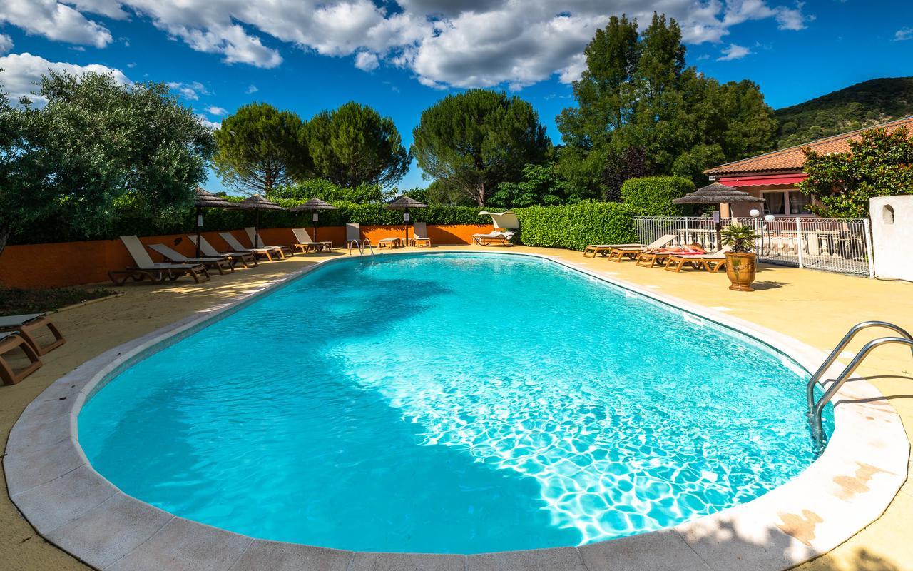 Готель Logis La Grande Bastide Орезон Екстер'єр фото